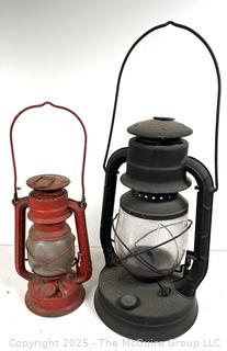 Two (2) Railroad Lanterns. Dietz D-Lite No. 2, and World-Light Mfg. Ltd.<br>

<br><br>

Removal Options:<br><br> Sat (Nov 8) & Sun (Nov 9) 11-3pm, 56 Scotch Hill Rd., Cambridge NY 12816<br><br>

Sat (Nov 15) 12-2pm, TMG Warehouse, 2800 Juniper St., Fairfax, VA 22031<br><br>

Request Shipping (david@themcguiregroupllc.com) 