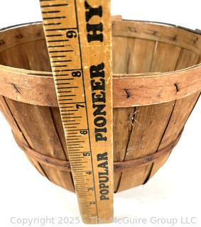 Bushel Basket, Iron Wheel and Pack of Ten (10) "On Hand" Egg Cleaners<br>

<br><br>

Removal Options:<br><br> Sat (Nov 8) & Sun (Nov 9) 11-3pm, 56 Scotch Hill Rd., Cambridge NY 12816<br><br>

Sat (Nov 15) 12-2pm, TMG Warehouse, 2800 Juniper St., Fairfax, VA 22031<br><br>

