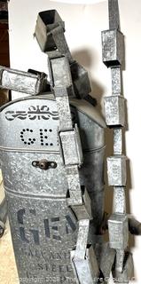 GEM Galvanized Steel Chain Water Pump w/ 10 Foot Chain Pails. No Crank.<br>

<br><br>

Removal Options:<br><br> Sat (Nov 8) & Sun (Nov 9) 11-3pm, 56 Scotch Hill Rd., Cambridge NY 12816<br><br>

