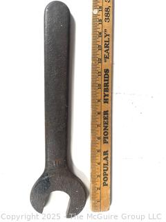 Cast Iron Open Box End Wrench<br>

<br><br>

Removal Options:<br><br> Sat (Nov 8) & Sun (Nov 9) 11-3pm, 56 Scotch Hill Rd., Cambridge NY 12816<br><br>

Sat (Nov 15) 12-2pm, TMG Warehouse, 2800 Juniper St., Fairfax, VA 22031<br><br>

Request Shipping (david@themcguiregroupllc.com) 