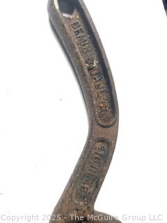 Grouping of Antique Adjustable Jaw Wrenches<br>

<br><br>

Removal Options:<br><br> Sat (Nov 8) & Sun (Nov 9) 11-3pm, 56 Scotch Hill Rd., Cambridge NY 12816<br><br>

Sat (Nov 15) 12-2pm, TMG Warehouse, 2800 Juniper St., Fairfax, VA 22031<br><br>

Request Shipping (david@themcguiregroupllc.com)