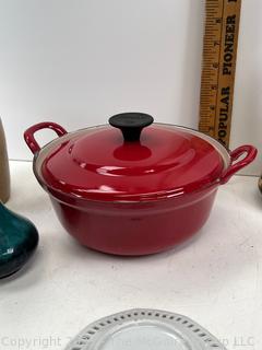Le Creuset Red Enameled Casserole, Crock, Glass Cruet and Porcelainware<br>

<br><br>

Removal Options:<br><br> Sat (Nov 8) & Sun (Nov 9) 11-3pm, 56 Scotch Hill Rd., Cambridge NY 12816<br><br>

Sat (Nov 15) 12-2pm, TMG Warehouse, 2800 Juniper St., Fairfax, VA 22031<br><br>

Request Shipping (david@themcguiregroupllc.com)