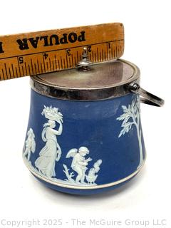 Wedgwood Light Blue Bell Shape Jasperware Biscuit Barrel<br>

<br><br>

Removal Options:<br><br> Sat (Nov 8) & Sun (Nov 9) 11-3pm, 56 Scotch Hill Rd., Cambridge NY 12816<br><br>

Sat (Nov 15) 12-2pm, TMG Warehouse, 2800 Juniper St., Fairfax, VA 22031<br><br>

Request Shipping (david@themcguiregroupllc.com)