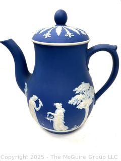 English Wedgwood Cobalt Blue Jasperware Coffee Pot & Lid<br>

<br><br>

Removal Options:<br><br> Sat (Nov 8) & Sun (Nov 9) 11-3pm, 56 Scotch Hill Rd., Cambridge NY 12816<br><br>

Sat (Nov 15) 12-2pm, TMG Warehouse, 2800 Juniper St., Fairfax, VA 22031<br><br>

Request Shipping (david@themcguiregroupllc.com) 