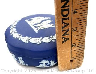 English Wedgwood Cobalt Blue Jasperware Coffee Trinket Box 5"D x 2"H<br>

<br><br>

Removal Options:<br><br> Sat (Nov 8) & Sun (Nov 9) 11-3pm, 56 Scotch Hill Rd., Cambridge NY 12816<br><br>

Sat (Nov 15) 12-2pm, TMG Warehouse, 2800 Juniper St., Fairfax, VA 22031<br><br>

Request Shipping (david@themcguiregroupllc.com)