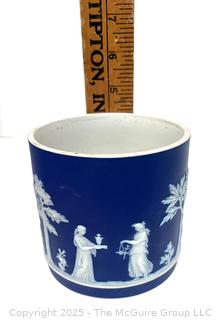 English Wedgwood Cobalt Blue Jasperware Cache Pot 5.25"<br>

<br><br>

Removal Options:<br><br> Sat (Nov 8) & Sun (Nov 9) 11-3pm, 56 Scotch Hill Rd., Cambridge NY 12816<br><br>

Sat (Nov 15) 12-2pm, TMG Warehouse, 2800 Juniper St., Fairfax, VA 22031<br><br>

Request Shipping (david@themcguiregroupllc.com)