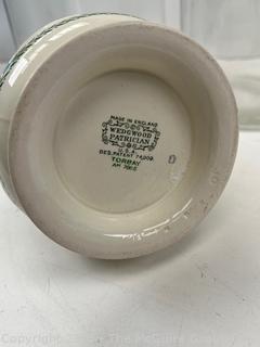 Two (2) Glass Canisters and Wedgwood Patrician Torbay Pattern Creamer<br>

<br><br>

Removal Options:<br><br> Sat (Nov 8) & Sun (Nov 9) 11-3pm, 56 Scotch Hill Rd., Cambridge NY 12816<br><br>

Sat (Nov 15) 12-2pm, TMG Warehouse, 2800 Juniper St., Fairfax, VA 22031<br><br>

Request Shipping (david@themcguiregroupllc.com)