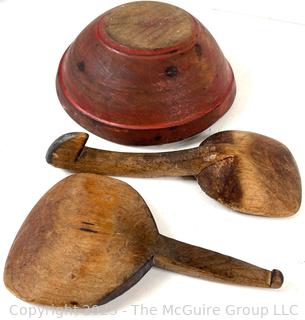 Wooden Bowl with Original Paint and 2 Butter Paddles Treenware <br>

<br><br>

Removal Options:<br><br> Sat (Nov 8) & Sun (Nov 9) 11-3pm, 56 Scotch Hill Rd., Cambridge NY 12816<br><br>

Sat (Nov 15) 12-2pm, TMG Warehouse, 2800 Juniper St., Fairfax, VA 22031<br><br>

Request Shipping (david@themcguiregroupllc.com)

