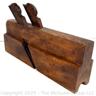 Twin Iron Complex Molder Plane <br>

<br><br>

Removal Options:<br><br> Sat (Nov 8) & Sun (Nov 9) 11-3pm, 56 Scotch Hill Rd., Cambridge NY 12816<br><br>

Sat (Nov 15) 12-2pm, TMG Warehouse, 2800 Juniper St., Fairfax, VA 22031<br><br>

Request Shipping (david@themcguiregroupllc.com)