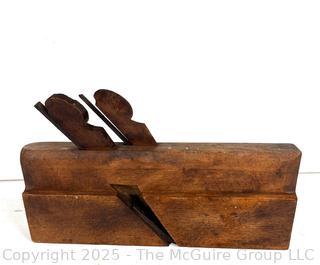 Twin Iron Complex Molder Plane <br>

<br><br>

Removal Options:<br><br> Sat (Nov 8) & Sun (Nov 9) 11-3pm, 56 Scotch Hill Rd., Cambridge NY 12816<br><br>

Sat (Nov 15) 12-2pm, TMG Warehouse, 2800 Juniper St., Fairfax, VA 22031<br><br>

Request Shipping (david@themcguiregroupllc.com)