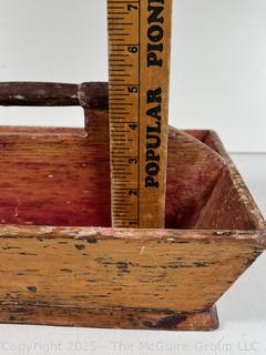 Primitive Wood Utensil Cutlery Knife Box Tray <br>

<br><br>

Removal Options:<br><br> Sat (Nov 8) & Sun (Nov 9) 11-3pm, 56 Scotch Hill Rd., Cambridge NY 12816<br><br>

Sat (Nov 15) 12-2pm, TMG Warehouse, 2800 Juniper St., Fairfax, VA 22031<br><br>

Request Shipping (david@themcguiregroupllc.com)