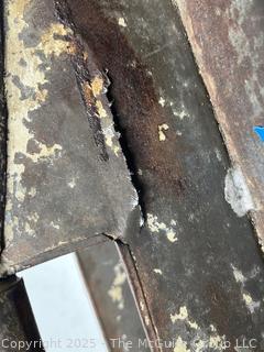 Segmented Tin Benchtop Container w/ Handle. <br>

<br><br>

Removal Options:<br><br> Sat (Nov 8) & Sun (Nov 9) 11-3pm, 56 Scotch Hill Rd., Cambridge NY 12816<br><br>

Sat (Nov 15) 12-2pm, TMG Warehouse, 2800 Juniper St., Fairfax, VA 22031<br><br>

Request Shipping (david@themcguiregroupllc.com)  