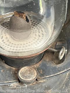 Vintage Dietz Ideal Inspector Lamp Lantern USA <br>

<br><br>

Removal Options:<br><br> Sat (Nov 8) & Sun (Nov 9) 11-3pm, 56 Scotch Hill Rd., Cambridge NY 12816<br><br>

Sat (Nov 15) 12-2pm, TMG Warehouse, 2800 Juniper St., Fairfax, VA 22031<br><br>

Request Shipping (david@themcguiregroupllc.com)