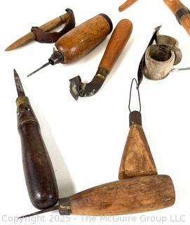 Grouping of Traditional Hand Tools Used by Cobblers and Wheelwrights Tradesmen Including Hand Forged Iron Spoke Trimmer<br>

<br><br>

Removal Options:<br><br> Sat (Nov 8) & Sun (Nov 9) 11-3pm, 56 Scotch Hill Rd., Cambridge NY 12816<br><br>

Sat (Nov 15) 12-2pm, TMG Warehouse, 2800 Juniper St., Fairfax, VA 22031<br><br>

Request Shipping (david@themcguiregroupllc.com)