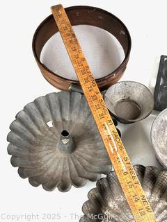 Cake Pans and Muffin Molds <br>

<br><br>

Removal Options:<br><br> Sat (Nov 8) & Sun (Nov 9) 11-3pm, 56 Scotch Hill Rd., Cambridge NY 12816<br><br>

Sat (Nov 15) 12-2pm, TMG Warehouse, 2800 Juniper St., Fairfax, VA 22031<br><br>

Request Shipping (david@themcguiregroupllc.com)