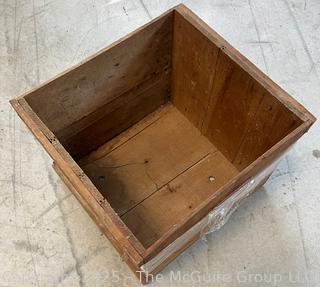 Open Wooden Oyster Box with Stenciling Greenpoint L.I. <br>

<br><br>

Removal Options:<br><br> Sat (Nov 8) & Sun (Nov 9) 11-3pm, 56 Scotch Hill Rd., Cambridge NY 12816<br><br>

Sat (Nov 15) 12-2pm, TMG Warehouse, 2800 Juniper St., Fairfax, VA 22031<br><br>

Request Shipping (david@themcguiregroupllc.com)