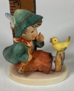 Goebel W. Germany Numbered <br>

<br><br>

Removal Options:<br><br> Sat (Nov 8) & Sun (Nov 9) 11-3pm, 56 Scotch Hill Rd., Cambridge NY 12816<br><br>

Sat (Nov 15) 12-2pm, TMG Warehouse, 2800 Juniper St., Fairfax, VA 22031<br><br>

Request Shipping (david@themcguiregroupllc.com) 