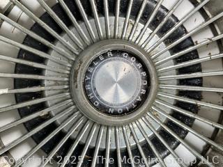 Chrysler Hubcap