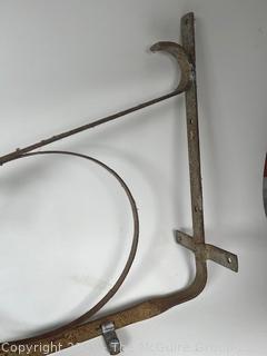 Scrolled Metal Sign Bracket 
