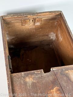 Early 20th C Town of Jackson NY Election Box<br><br>

<br><br>

Removal Options:<br><br> Sat (Nov 8) & Sun (Nov 9) 11-3pm, 56 Scotch Hill Rd., Cambridge NY 12816<br><br>


