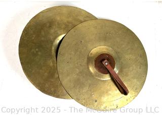 Brass Cymbals<br>

<br><br>

Removal Options:<br><br> Sat (Nov 8) & Sun (Nov 9) 11-3pm, 56 Scotch Hill Rd., Cambridge NY 12816<br><br>

Sat (Nov 15) 12-2pm, TMG Warehouse, 2800 Juniper St., Fairfax, VA 22031<br><br>

Request Shipping (david@themcguiregroupllc.com)