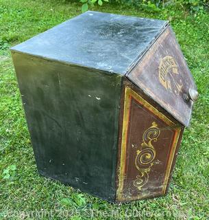 Antique Country General Store Oolong Tea Tin Bin Beautiful Graphics 23x13"<br>

<br><br>

Removal Options:<br><br> Sat (Nov 8) & Sun (Nov 9) 11-3pm, 56 Scotch Hill Rd., Cambridge NY 12816<br><br>

Sat (Nov 15) 12-2pm, TMG Warehouse, 2800 Juniper St., Fairfax, VA 22031<br><br>

Request Shipping (david@themcguiregroupllc.com)