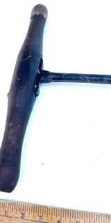 Large T-bar Auger. Barn Framing Tool<br>

<br><br>

Removal Options:<br><br> Sat (Nov 8) & Sun (Nov 9) 11-3pm, 56 Scotch Hill Rd., Cambridge NY 12816<br><br>

Sat (Nov 15) 12-2pm, TMG Warehouse, 2800 Juniper St., Fairfax, VA 22031<br><br>

Request Shipping (david@themcguiregroupllc.com)