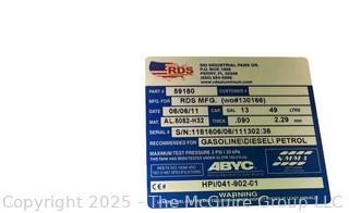 13 Gallon Aluminum Marine Fuel Tank Manufactured by RDS. ??? Part # 59180<br><br>

<br><br>

Removal Options:<br><br> Sat (Nov 8) & Sun (Nov 9) 11-3pm, 56 Scotch Hill Rd., Cambridge NY 12816<br><br>

Sat (Nov 15) 12-2pm, TMG Warehouse, 2800 Juniper St., Fairfax, VA 22031<br><br>

Request Shipping (david@themcguiregroupllc.com)