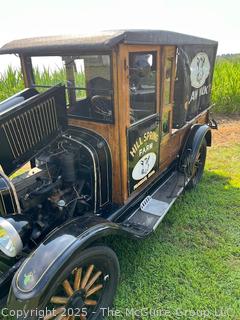 1925 Chevrolet Utility Express Delivery Truck <br>

<br><br>

Removal Options:<br><br> Sat (Nov 8) & Sun (Nov 9) 11-3pm, 56 Scotch Hill Rd., Cambridge NY 12816<br><br>

Sat (Nov 15) 12-2pm, TMG Warehouse, 2800 Juniper St., Fairfax, VA 22031<br><br>

Request Shipping (david@themcguiregroupllc.com)