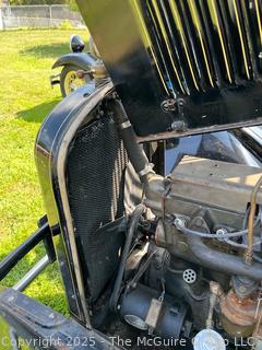 1925 Chevrolet Utility Express Delivery Truck <br>

<br><br>

Removal Options:<br><br> Sat (Nov 8) & Sun (Nov 9) 11-3pm, 56 Scotch Hill Rd., Cambridge NY 12816<br><br>

Sat (Nov 15) 12-2pm, TMG Warehouse, 2800 Juniper St., Fairfax, VA 22031<br><br>

Request Shipping (david@themcguiregroupllc.com)