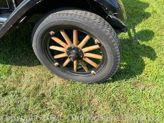 1925 Chevrolet Utility Express Delivery Truck <br>

<br><br>

Removal Options:<br><br> Sat (Nov 8) & Sun (Nov 9) 11-3pm, 56 Scotch Hill Rd., Cambridge NY 12816<br><br>

Sat (Nov 15) 12-2pm, TMG Warehouse, 2800 Juniper St., Fairfax, VA 22031<br><br>

Request Shipping (david@themcguiregroupllc.com)