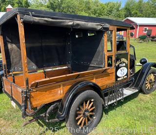 1925 Chevrolet Utility Express Delivery Truck <br>

<br><br>

Removal Options:<br><br> Sat (Nov 8) & Sun (Nov 9) 11-3pm, 56 Scotch Hill Rd., Cambridge NY 12816<br><br>

Sat (Nov 15) 12-2pm, TMG Warehouse, 2800 Juniper St., Fairfax, VA 22031<br><br>

Request Shipping (david@themcguiregroupllc.com)