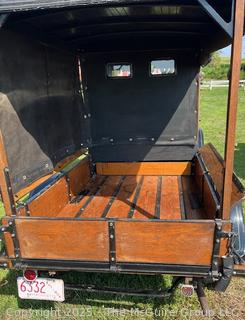 1925 Chevrolet Utility Express Delivery Truck <br>

<br><br>

Removal Options:<br><br> Sat (Nov 8) & Sun (Nov 9) 11-3pm, 56 Scotch Hill Rd., Cambridge NY 12816<br><br>

Sat (Nov 15) 12-2pm, TMG Warehouse, 2800 Juniper St., Fairfax, VA 22031<br><br>

Request Shipping (david@themcguiregroupllc.com)
