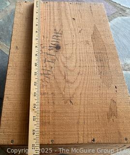 Libby's Seedless Raisins Wooden Box <br>

<br><br>

Removal Options:<br><br> Sat (Nov 8) & Sun (Nov 9) 11-3pm, 56 Scotch Hill Rd., Cambridge NY 12816<br><br>

Sat (Nov 15) 12-2pm, TMG Warehouse, 2800 Juniper St., Fairfax, VA 22031<br><br>

Request Shipping (david@themcguiregroupllc.com) 