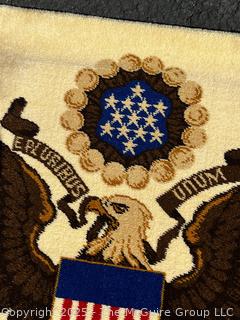 Area Rug with The Great Seal Of The United States on Beige Ground. 27 x 36"