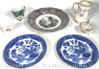 Porcelainware Including Blue Willow and John Alcock Vincennes Black Transferware Plate