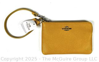 Coach Yellow Crossgrain Corner Zip Wristlet, New with Tags