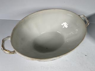 Theodore Haviland Porcelain Lidded Soup Tureen with Pink Roses 