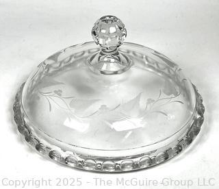 Cut and Etched Crystal Cover Lid. 