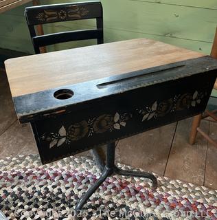 Stenciled School Desk and Attached Chair<br><br>Wendy Dan Hermione

<br><br>

Removal Options:<br><br> Sat (Nov 8) & Sun (Nov 9) 11-3pm, 56 Scotch Hill Rd., Cambridge NY 12816<br><br>


