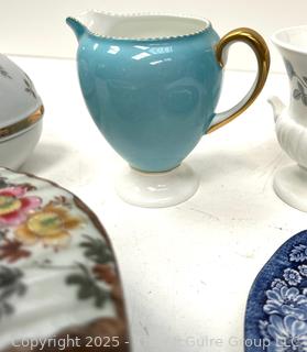 Group of Porcelain and Glassware Including Wedgwood and a Paperweight<br><br>Wendy Dan Hermione

<br><br>

Removal Options:<br><br> Sat (Nov 8) & Sun (Nov 9) 11-3pm, 56 Scotch Hill Rd., Cambridge NY 12816<br><br>

Sat (Nov 15) 12-2pm, TMG Warehouse, 2800 Juniper St., Fairfax, VA 22031<br><br>

Request Shipping (david@themcguiregroupllc.com)