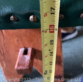 Knotty Wood table w/ P Padded Bench Seats <br><br>House

<br><br>

Removal Options:<br><br> Sat (Nov 8) & Sun (Nov 9) 11-3pm, 56 Scotch Hill Rd., Cambridge NY 12816<br><br>

Sat (Nov 15) 12-2pm, TMG Warehouse, 2800 Juniper St., Fairfax, VA 22031<br><br>

Request Shipping (david@themcguiregroupllc.com)