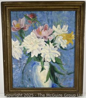 Framed Oil on Canvas Floral Still Life by Jennie M. McGuire Bennett. Measures 18 x 22"<br><br>Caitlin & Josh

<br><br>

Removal Options:<br><br> Sat (Nov 8) & Sun (Nov 9) 11-3pm, 56 Scotch Hill Rd., Cambridge NY 12816<br><br>

Sat (Nov 15) 12-2pm, TMG Warehouse, 2800 Juniper St., Fairfax, VA 22031<br><br>

Request Shipping (david@themcguiregroupllc.com)
