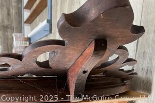 Mahogany Wall Mount Mirror with Pediment Top. Measures 27 x 48"<br><br>House

<br><br>

Removal Options:<br><br> Sat (Nov 8) & Sun (Nov 9) 11-3pm, 56 Scotch Hill Rd., Cambridge NY 12816<br><br>

