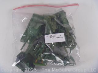 Classic Green Army Men and Vehicles Toys