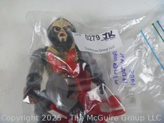 Vintage Toys: Masters of the Universe (MOTU): HURRICANE HORDAK Action Figure and Weapons