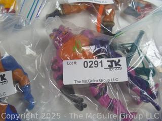 Vintage Toys: Masters of the Universe (MOTU): TUNG LASHER Action Figure and Weapons