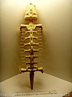 Vintage Toys:  Masters of the Universe (MOTU): "Battle Bones" Figure Carrier