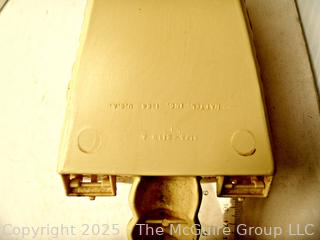 Vintage Toys:  Masters of the Universe (MOTU): "Battle Bones" Figure Carrier