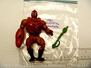 Vintage Toys: Masters of the Universe (MOTU): CLAWFUL Action Figure and Weapons